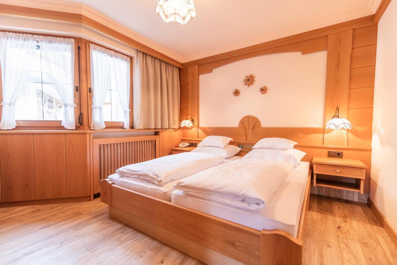 Hotel Garni Apart Tina Ischgl Kültér fotó