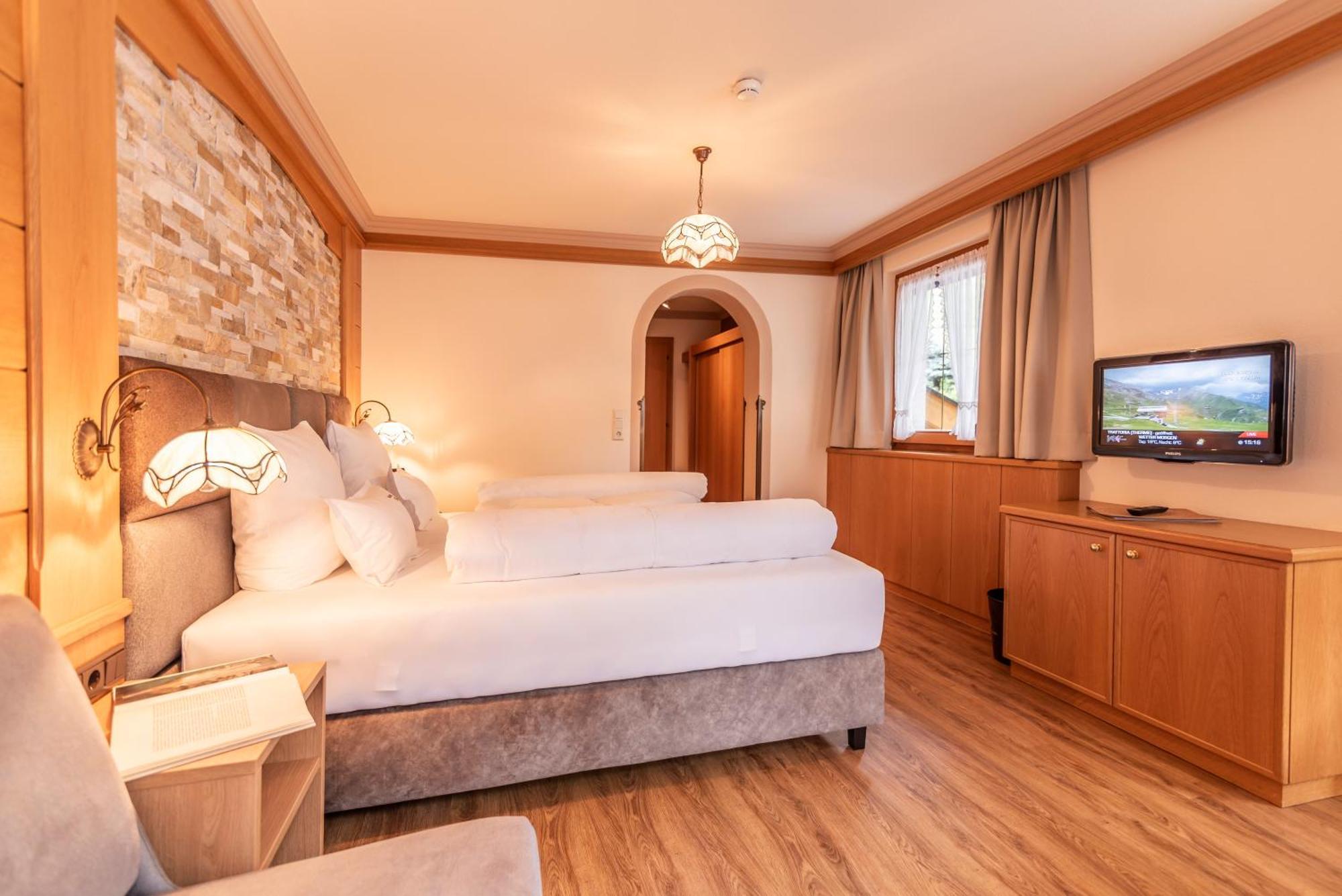 Hotel Garni Apart Tina Ischgl Kültér fotó