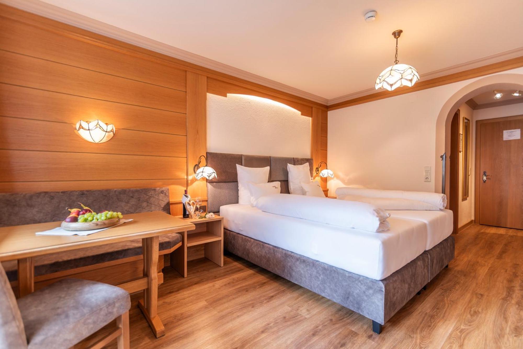 Hotel Garni Apart Tina Ischgl Kültér fotó